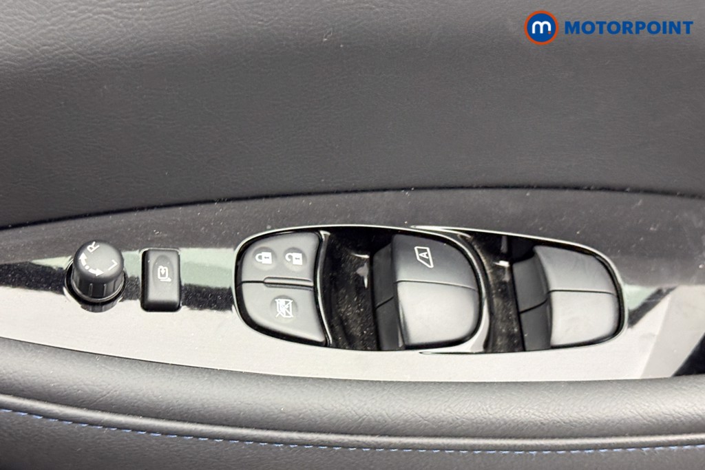 Nissan Leaf Tekna Automatic Electric Hatchback - Stock Number (1540396) - 15th supplementary image