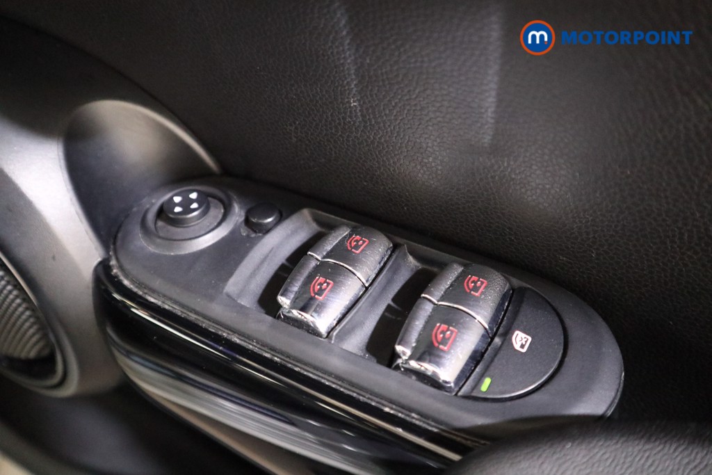 Mini Hatchback Cooper Sport Manual Petrol Hatchback - Stock Number (1529597) - 11th supplementary image