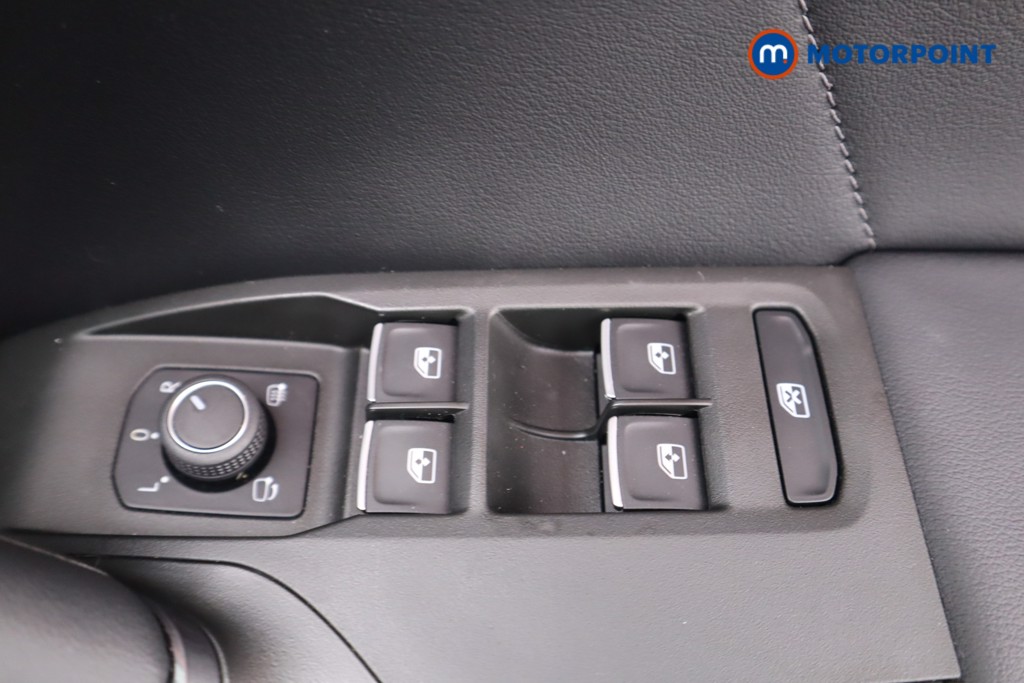 Cupra Leon VZ2 Automatic Petrol Plug-In Hybrid Hatchback - Stock Number (1533570) - 5th supplementary image