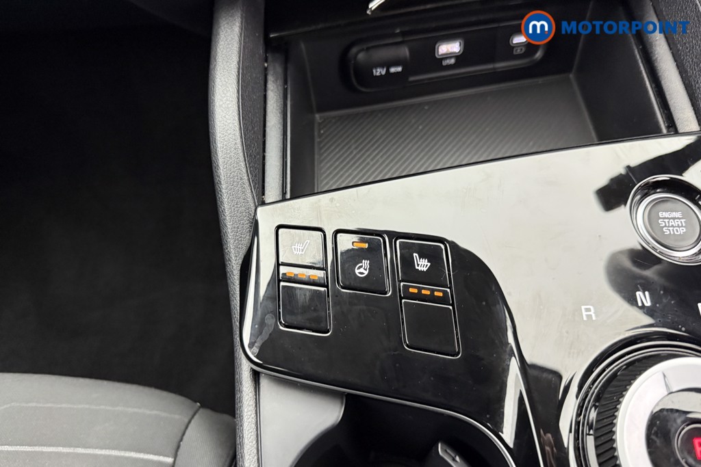 KIA Sportage 3 Automatic Petrol-Electric Hybrid SUV - Stock Number (1534105) - 12th supplementary image