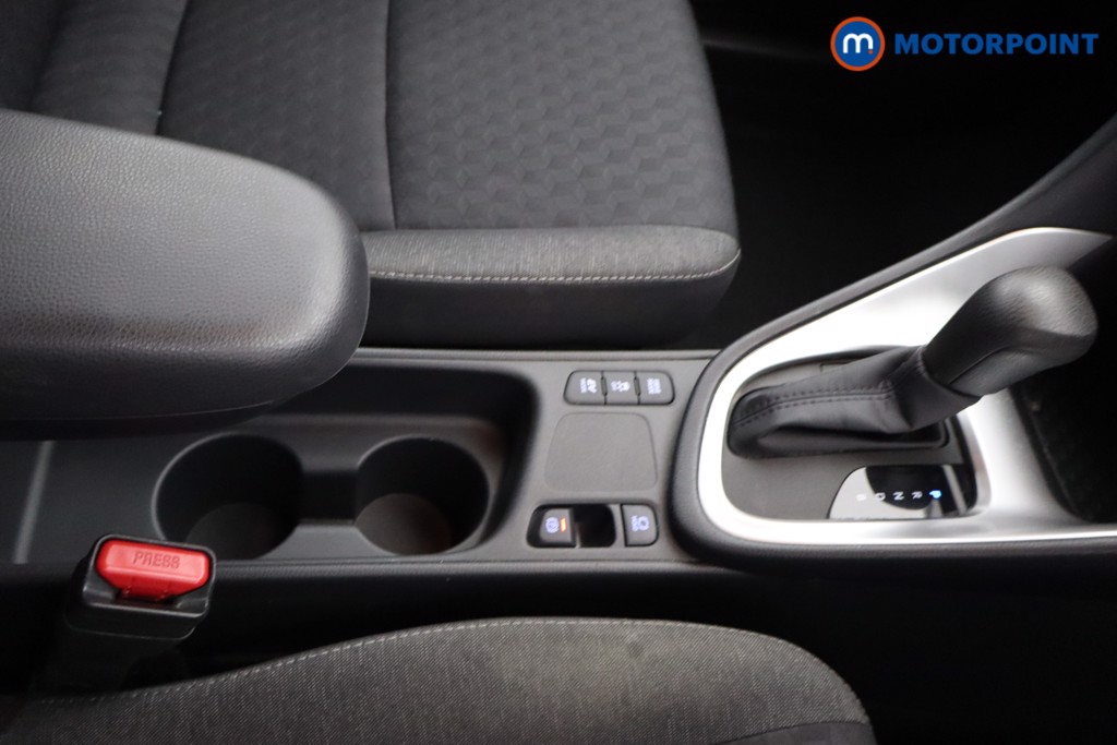Toyota Yaris Icon Automatic Petrol-Electric Hybrid Hatchback - Stock Number (1540719) - 7th supplementary image