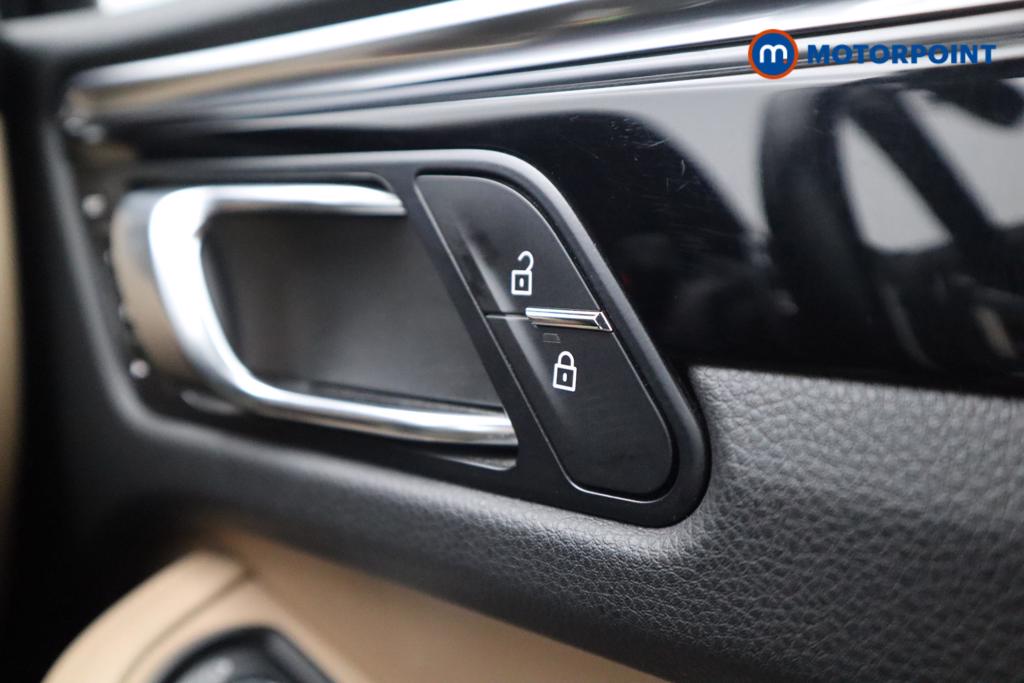 Porsche Macan S Automatic Petrol SUV - Stock Number (1541061) - 24th supplementary image