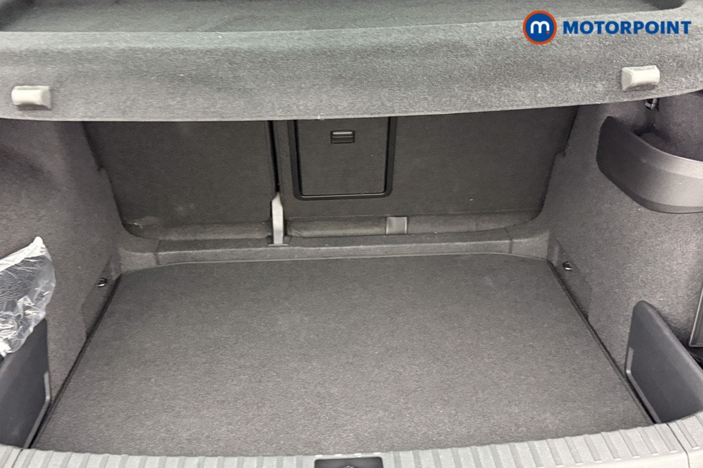 Skoda Karoq Sportline Automatic Petrol SUV - Stock Number (1541559) - 23rd supplementary image
