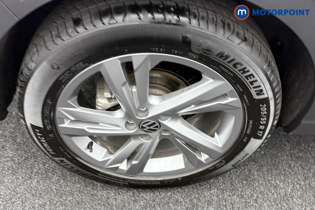 Volkswagen Taigo R-Line Automatic Petrol SUV - Stock Number (1541596) - 32nd supplementary image