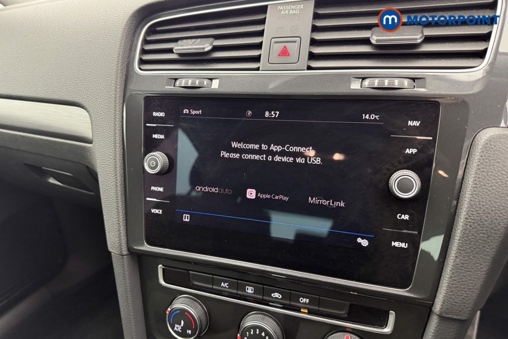 Volkswagen Golf Match Automatic Petrol Hatchback - Stock Number (1529240) - 5th supplementary image