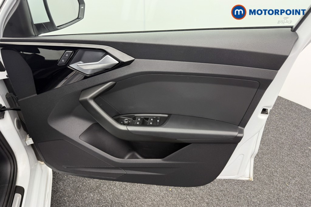 Audi A1 S Line Manual Petrol Hatchback - Stock Number (1538145) - 16th supplementary image