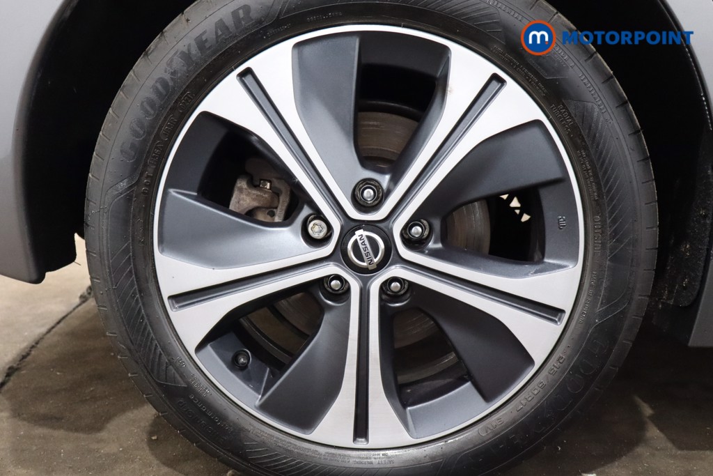 Nissan Leaf Tekna Automatic Electric Hatchback - Stock Number (1530037) - 9th supplementary image