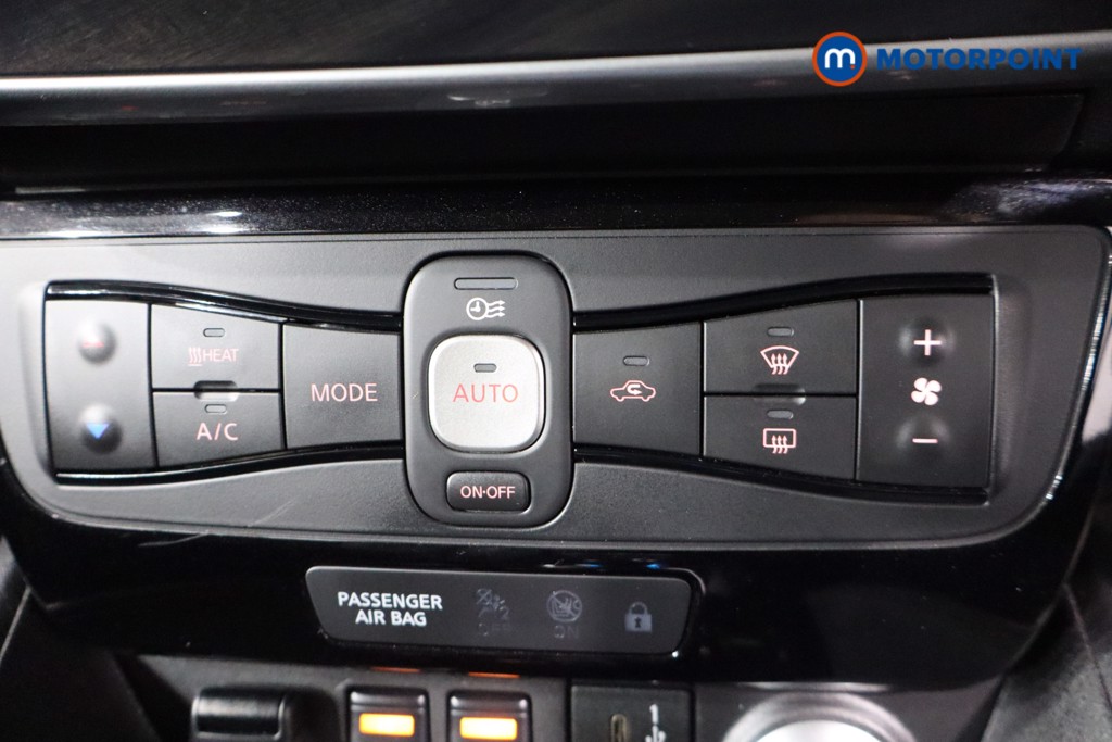 Nissan Leaf Tekna Automatic Electric Hatchback - Stock Number (1530037) - 13th supplementary image