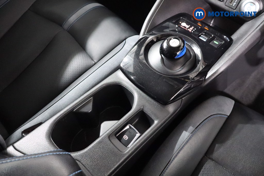 Nissan Leaf Tekna Automatic Electric Hatchback - Stock Number (1530037) - 17th supplementary image