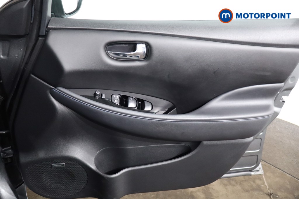 Nissan Leaf Tekna Automatic Electric Hatchback - Stock Number (1530037) - 22nd supplementary image