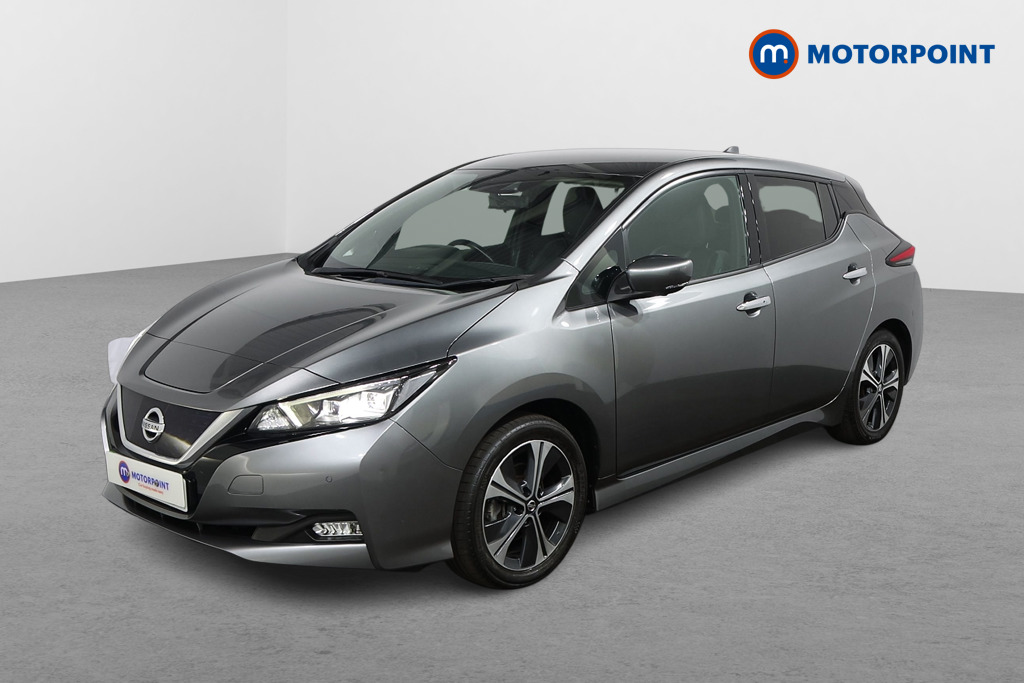 Nissan Leaf Tekna Automatic Electric Hatchback - Stock Number (1530037) - Passenger side front corner