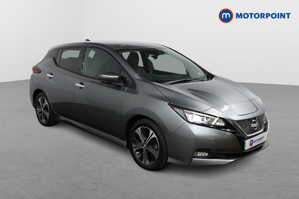 Nissan Leaf Tekna Automatic Electric Hatchback - Stock Number (1530037) - Drivers side front corner
