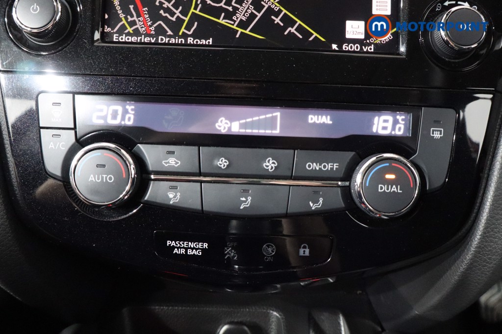 Nissan Qashqai N-Connecta Manual Petrol SUV - Stock Number (1530031) - 14th supplementary image