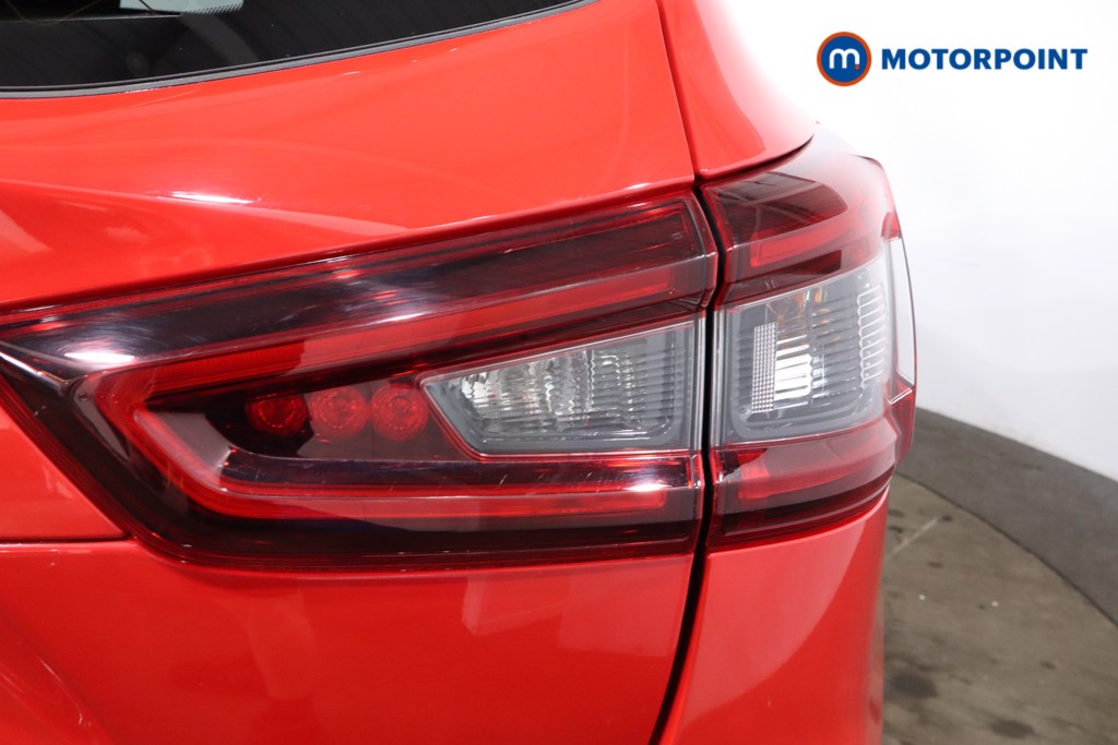 Nissan Qashqai N-Connecta Manual Petrol SUV - Stock Number (1530031) - 24th supplementary image