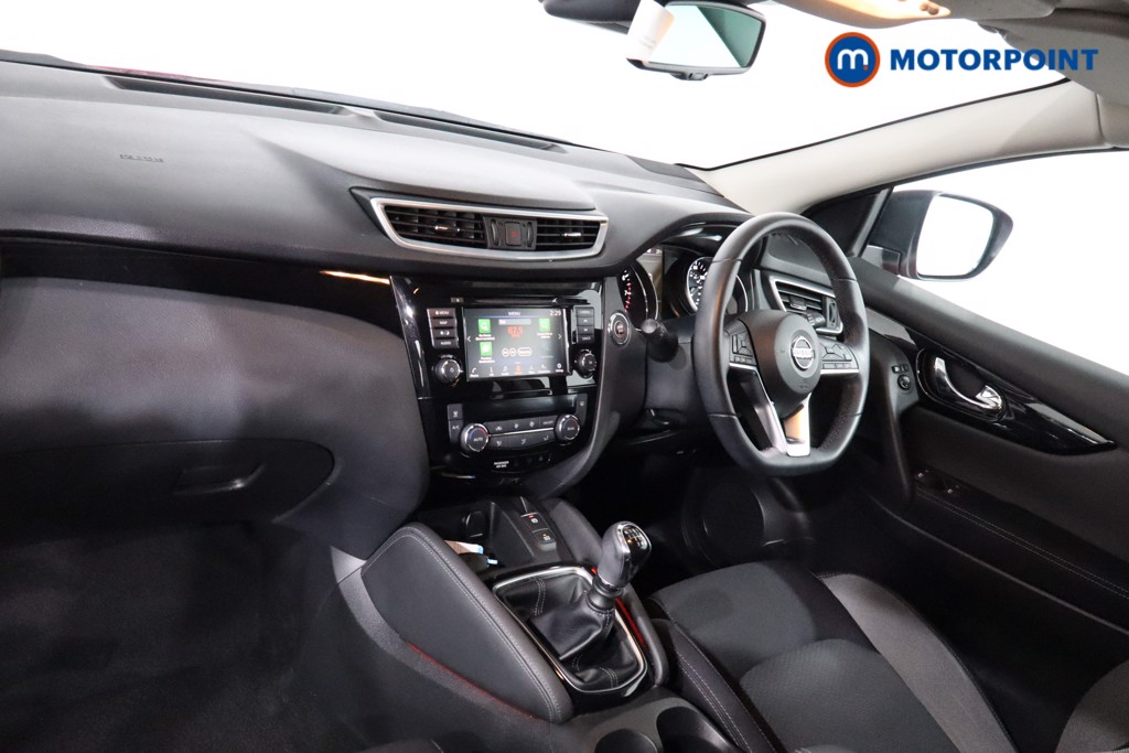 Nissan Qashqai N-Connecta Manual Petrol SUV - Stock Number (1530031) - 1st supplementary image