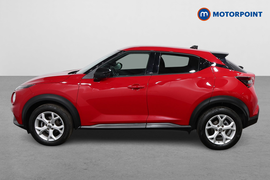 Nissan Juke N-Connecta Manual Petrol SUV - Stock Number (1534385) - Passenger side