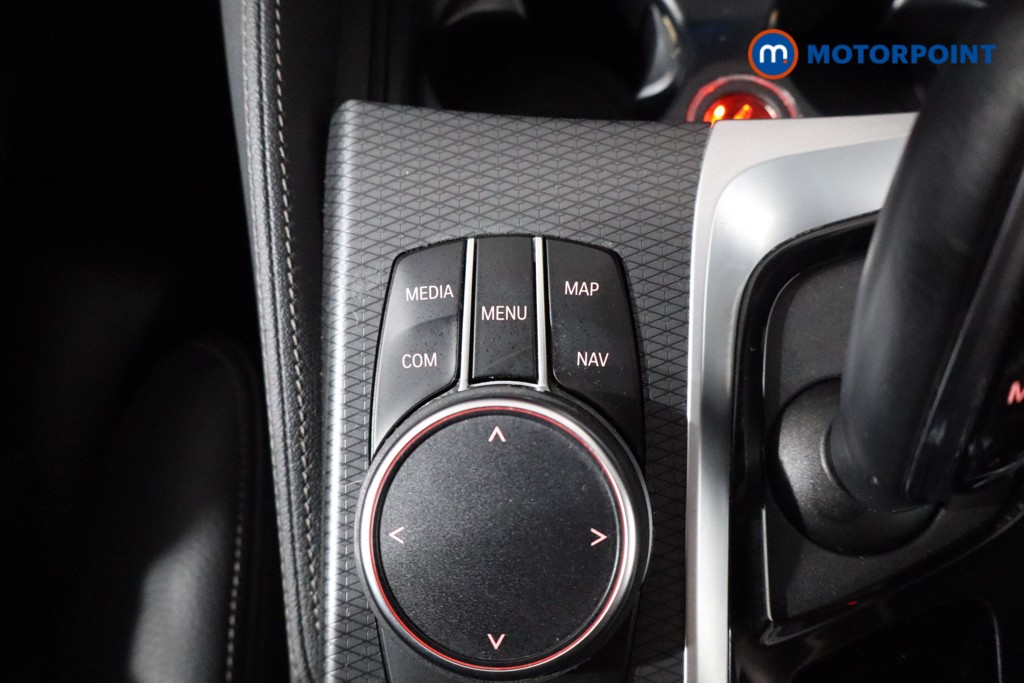BMW 5 Series M Sport Automatic Petrol Plug-In Hybrid Estate - Stock Number (1536100) - 15th supplementary image