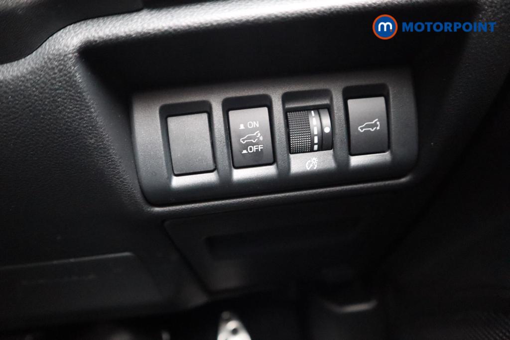 Subaru Outback Touring Automatic Petrol Estate - Stock Number (1536130) - 17th supplementary image
