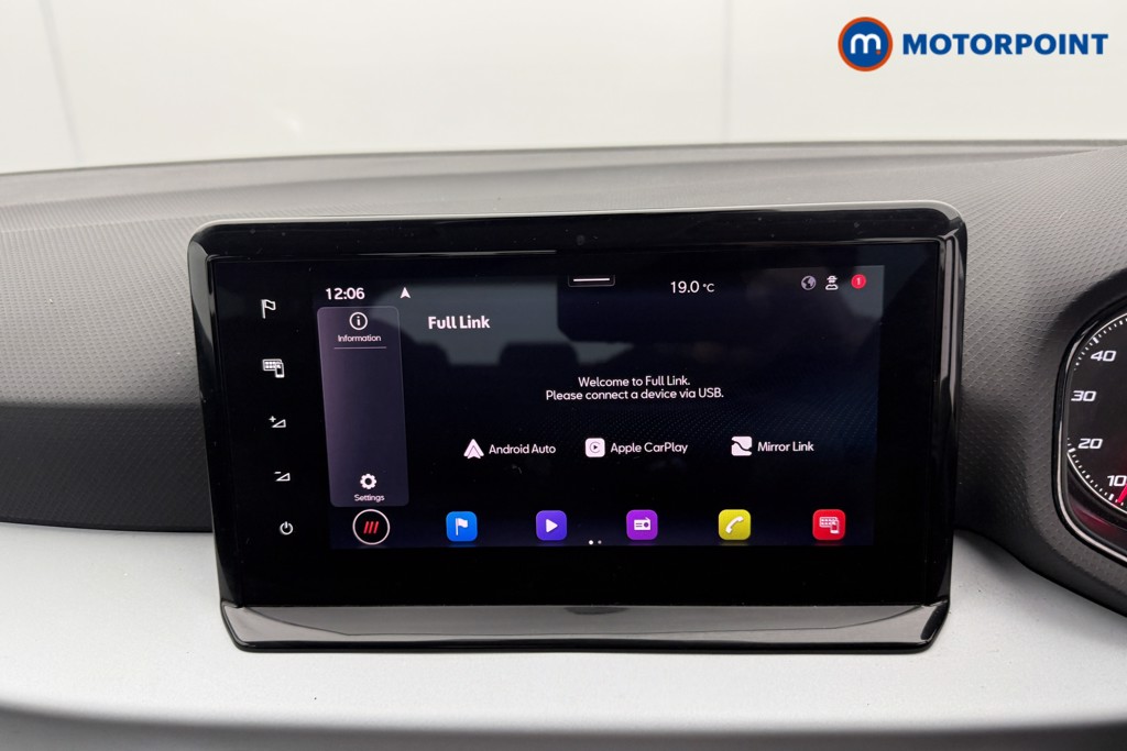 Seat Arona Se Technology Manual Petrol SUV - Stock Number (1536210) - 8th supplementary image
