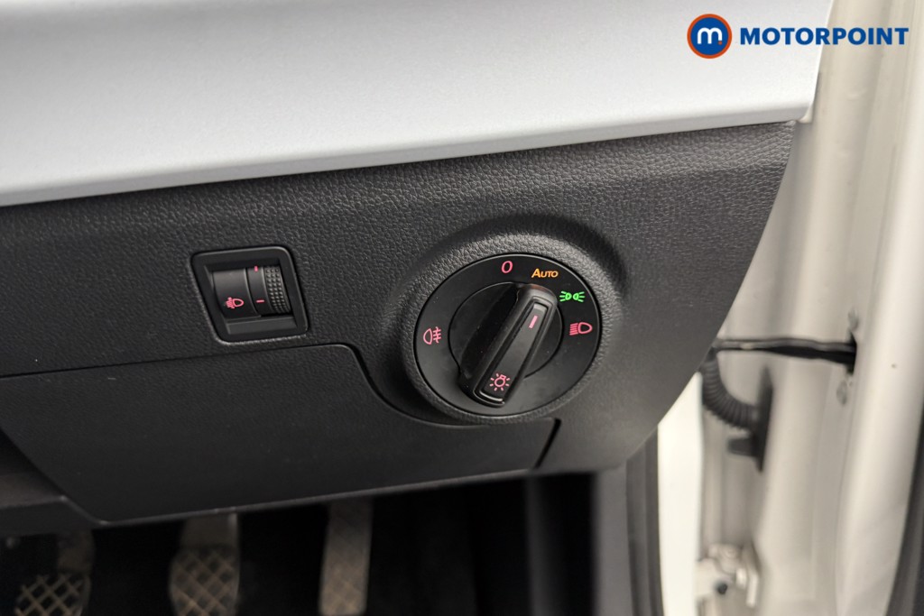 Seat Arona Se Technology Manual Petrol SUV - Stock Number (1536210) - 16th supplementary image