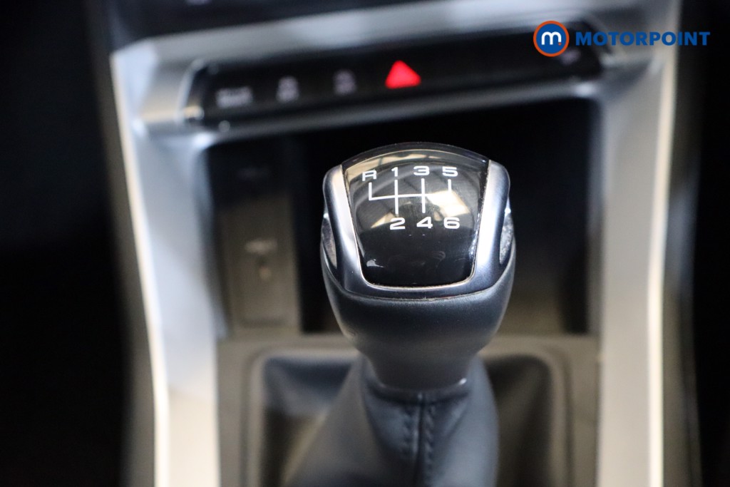 Audi Q3 Technik Manual Petrol SUV - Stock Number (1536616) - 8th supplementary image