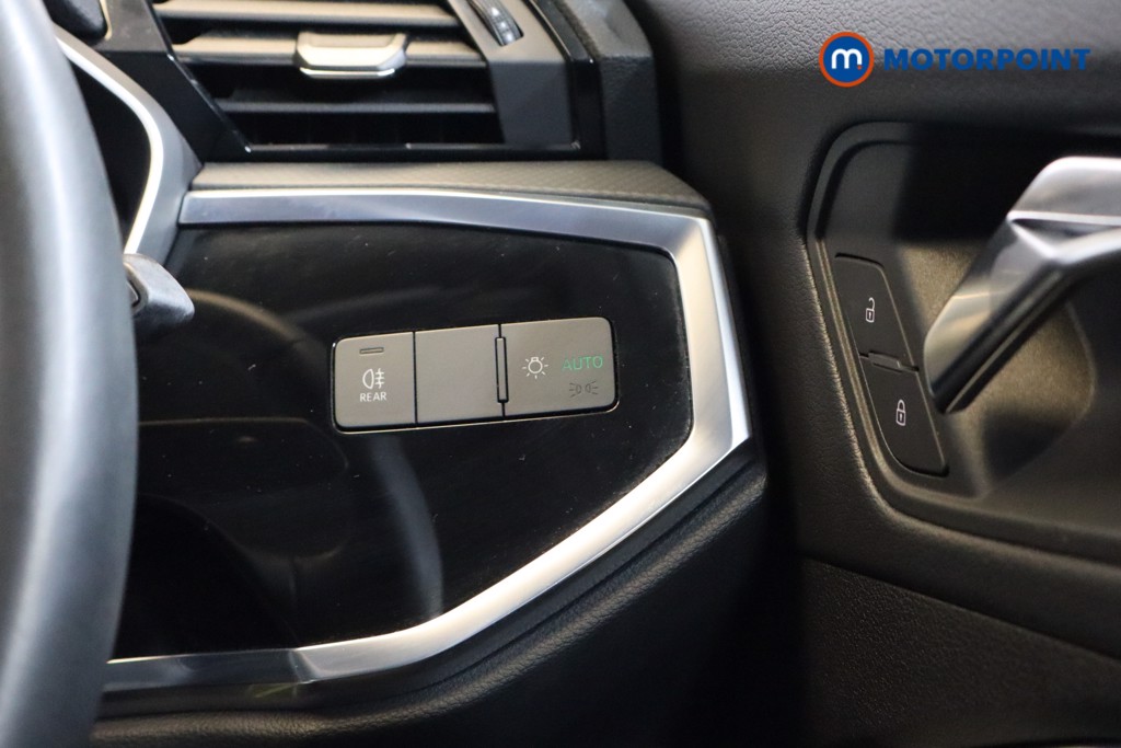 Audi Q3 Technik Manual Petrol SUV - Stock Number (1536616) - 11th supplementary image