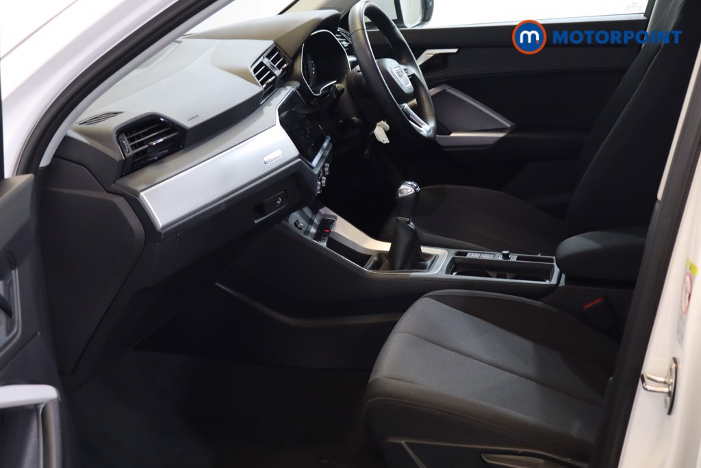 Audi Q3 Technik Manual Petrol SUV - Stock Number (1536616) - 15th supplementary image