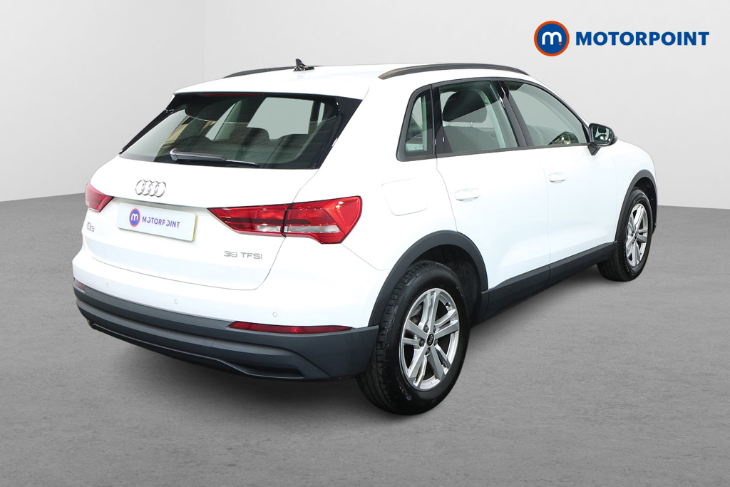 Audi Q3 Technik Manual Petrol SUV - Stock Number (1536616) - Drivers side rear corner