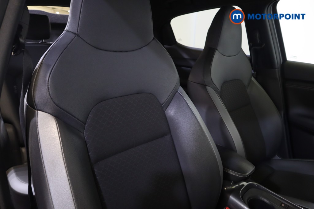 Nissan Juke N-Connecta Automatic Petrol SUV - Stock Number (1536732) - 13th supplementary image