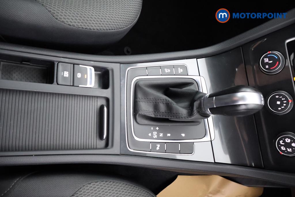 Volkswagen Golf SE Automatic Petrol Hatchback - Stock Number (1536887) - 6th supplementary image