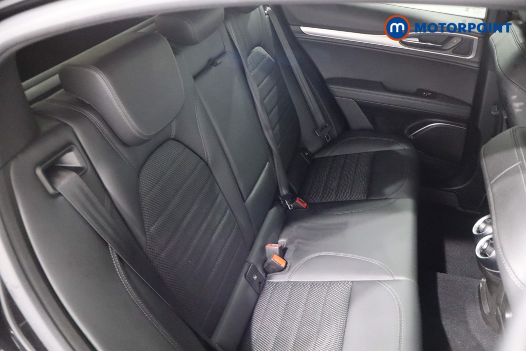 Alfa Romeo Stelvio Sprint Automatic Petrol SUV - Stock Number (1537374) - 5th supplementary image