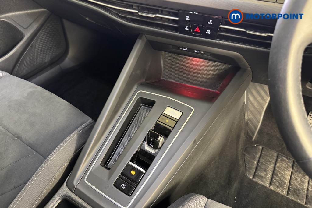 Volkswagen Golf Style Automatic Petrol Plug-In Hybrid Hatchback - Stock Number (1537755) - 11th supplementary image