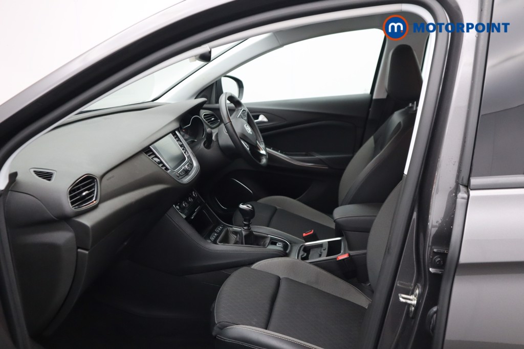 Vauxhall Grandland X Business Edition Nav Manual Diesel SUV - Stock Number (1537847) - 1st supplementary image