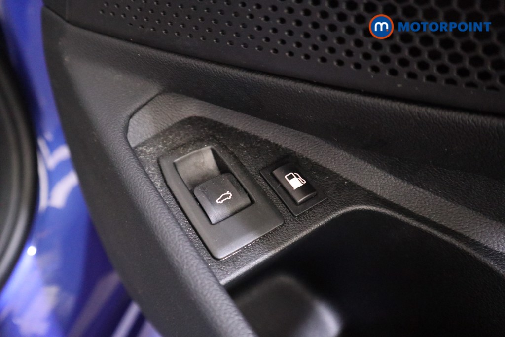 BMW 3 Series M Sport Automatic Petrol Plug-In Hybrid Estate - Stock Number (1538033) - 11th supplementary image