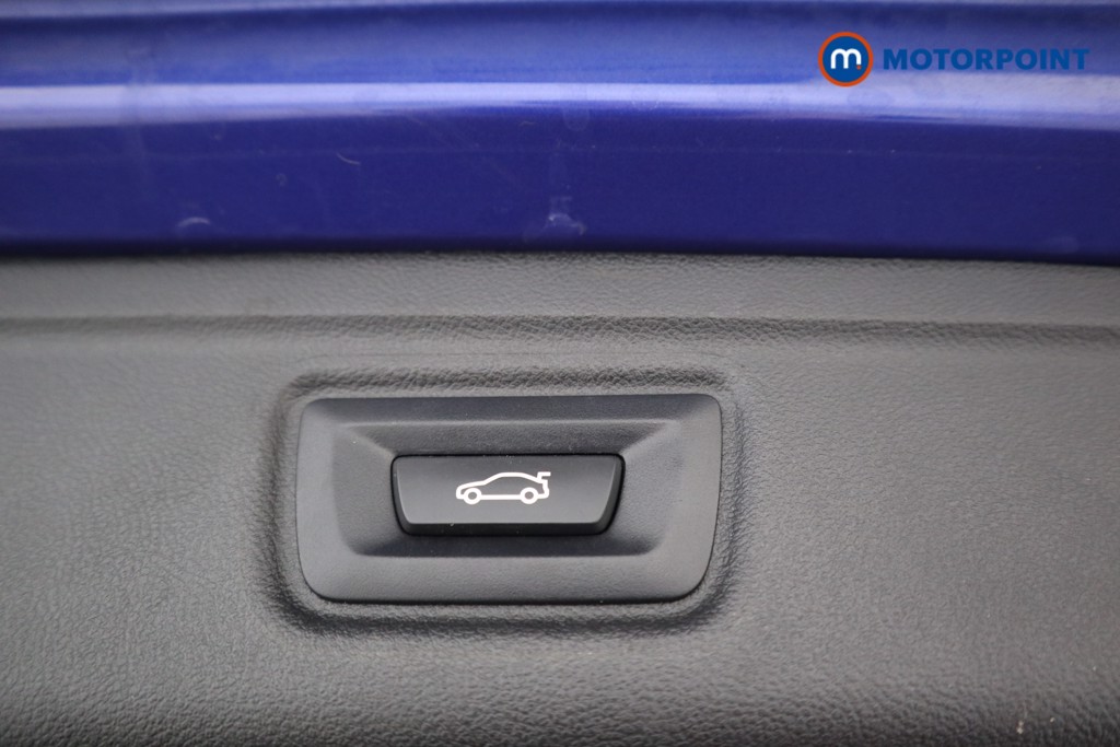 BMW 3 Series M Sport Automatic Petrol Plug-In Hybrid Estate - Stock Number (1538033) - 19th supplementary image