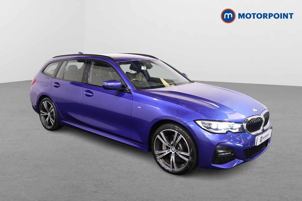 BMW 3 Series M Sport Automatic Petrol Plug-In Hybrid Estate - Stock Number (1538033) - Drivers side front corner
