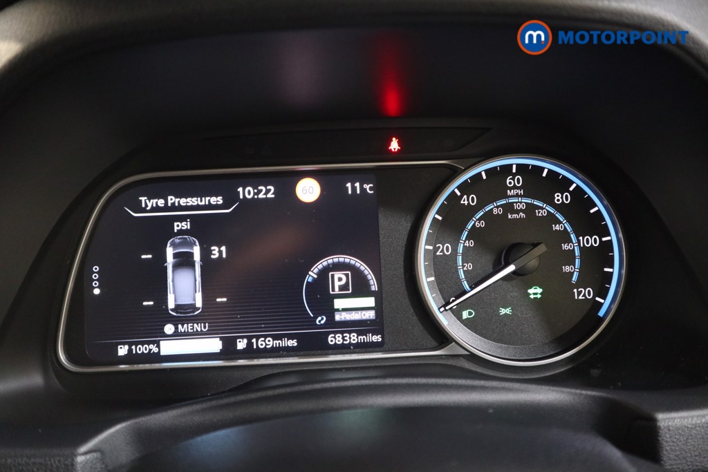 Nissan Leaf Tekna Automatic Electric Hatchback - Stock Number (1538184) - 5th supplementary image