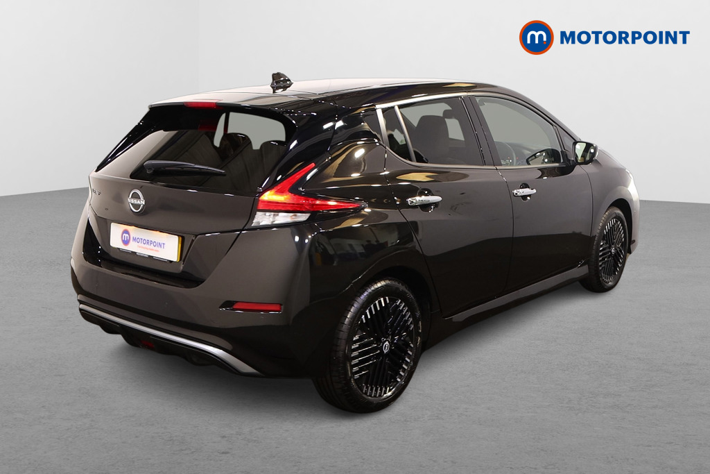 Nissan Leaf Tekna Automatic Electric Hatchback - Stock Number (1538184) - Drivers side rear corner
