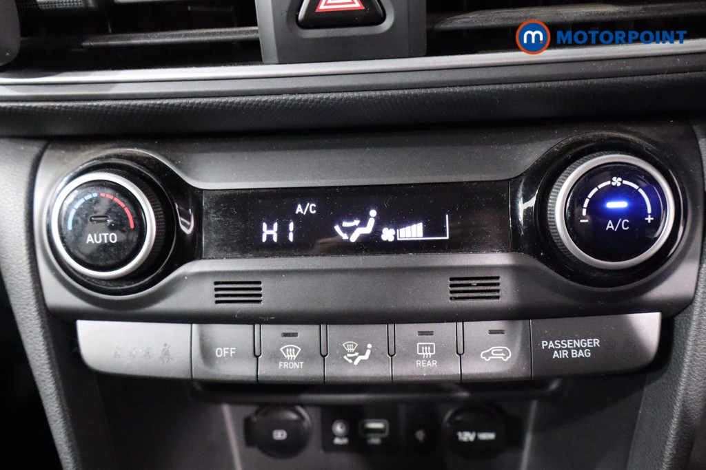 Hyundai Kona Premium Manual Petrol SUV - Stock Number (1538431) - 17th supplementary image