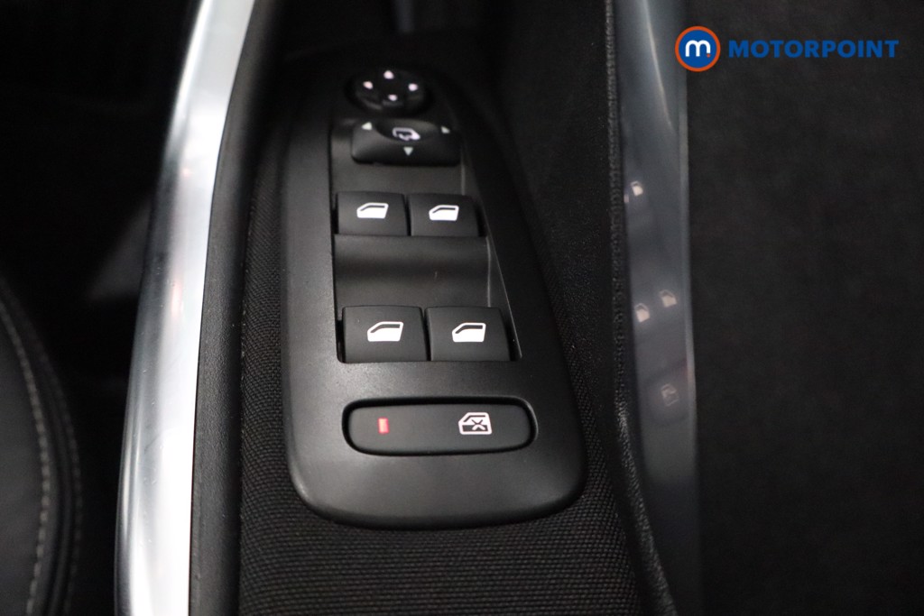 Peugeot 2008 Allure Premium Manual Diesel SUV - Stock Number (1538675) - 18th supplementary image
