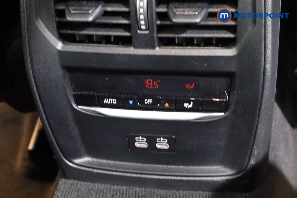 BMW 3 Series M Sport Automatic Petrol Plug-In Hybrid Estate - Stock Number (1539994) - 13th supplementary image