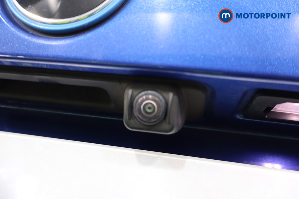 BMW 3 Series M Sport Automatic Petrol Plug-In Hybrid Estate - Stock Number (1539994) - 31st supplementary image