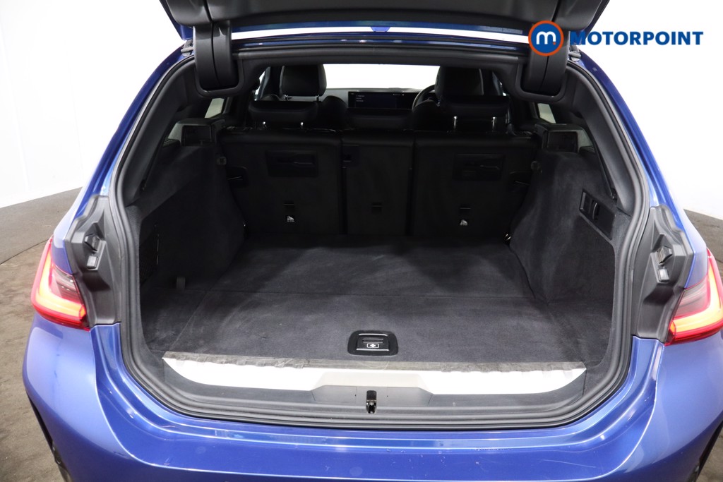 BMW 3 Series M Sport Automatic Petrol Plug-In Hybrid Estate - Stock Number (1539994) - 32nd supplementary image