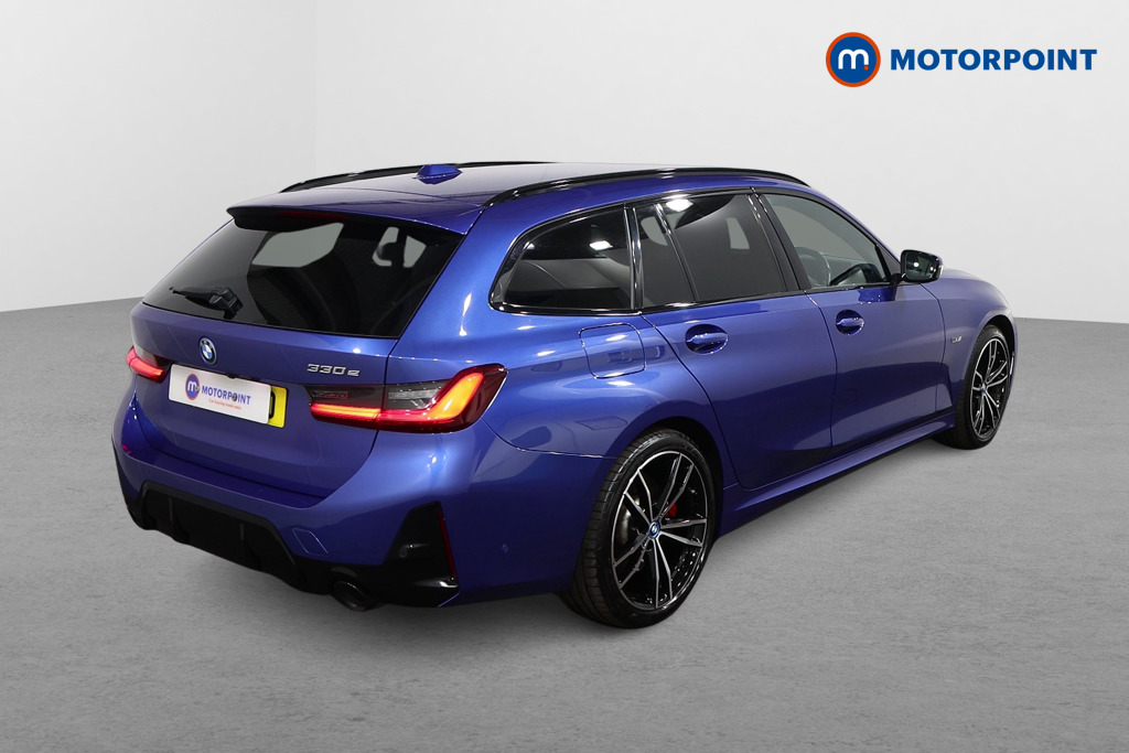 BMW 3 Series M Sport Automatic Petrol Plug-In Hybrid Estate - Stock Number (1539994) - Drivers side rear corner