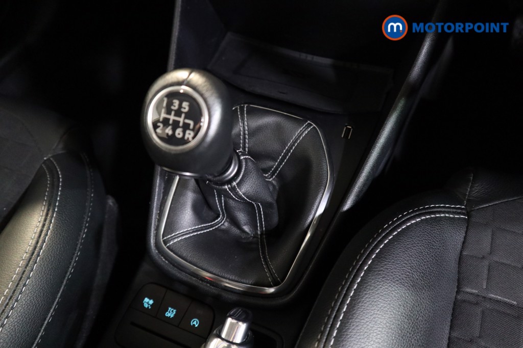 Ford Fiesta Titanium X Manual Petrol-Electric Hybrid Hatchback - Stock Number (1540460) - 8th supplementary image