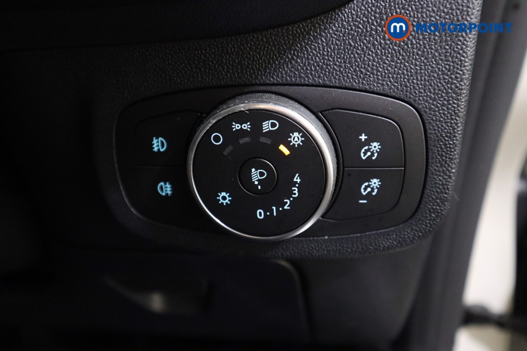 Ford Fiesta Titanium X Manual Petrol-Electric Hybrid Hatchback - Stock Number (1540460) - 9th supplementary image