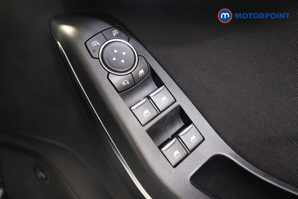 Ford Fiesta Titanium X Manual Petrol-Electric Hybrid Hatchback - Stock Number (1540460) - 11th supplementary image