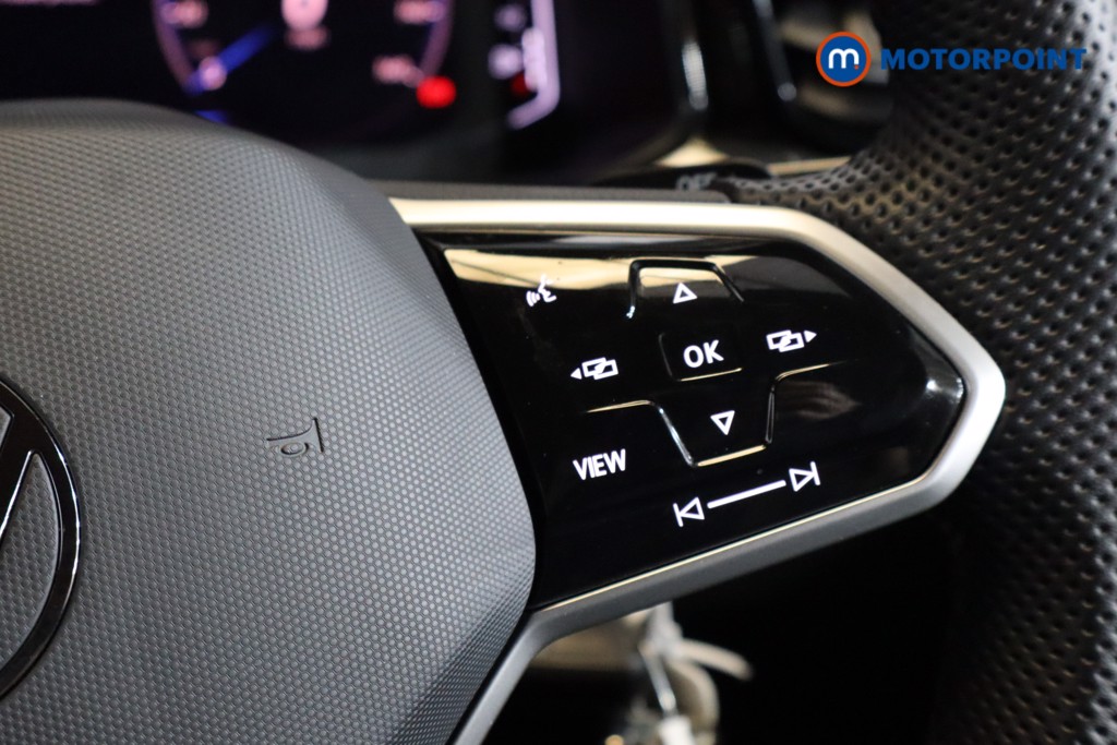 Volkswagen T-Roc R-Line Automatic Petrol SUV - Stock Number (1540726) - 4th supplementary image