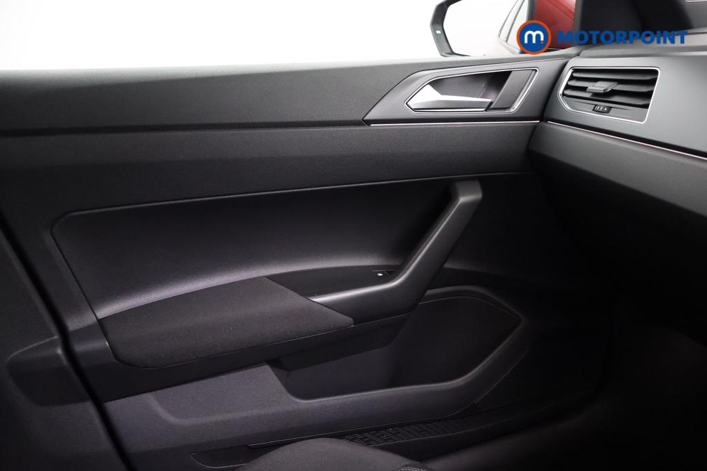 Volkswagen Polo R-Line Manual Petrol Hatchback - Stock Number (1541519) - 8th supplementary image
