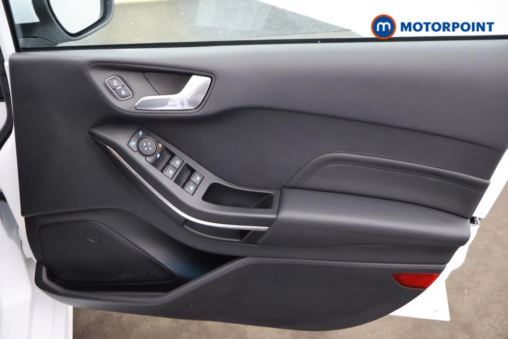 Ford Fiesta St-Line X Edition Manual Petrol-Electric Hybrid Hatchback - Stock Number (1525976) - 9th supplementary image